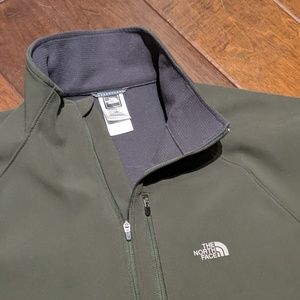 The North Face Wind Stopper Pullover